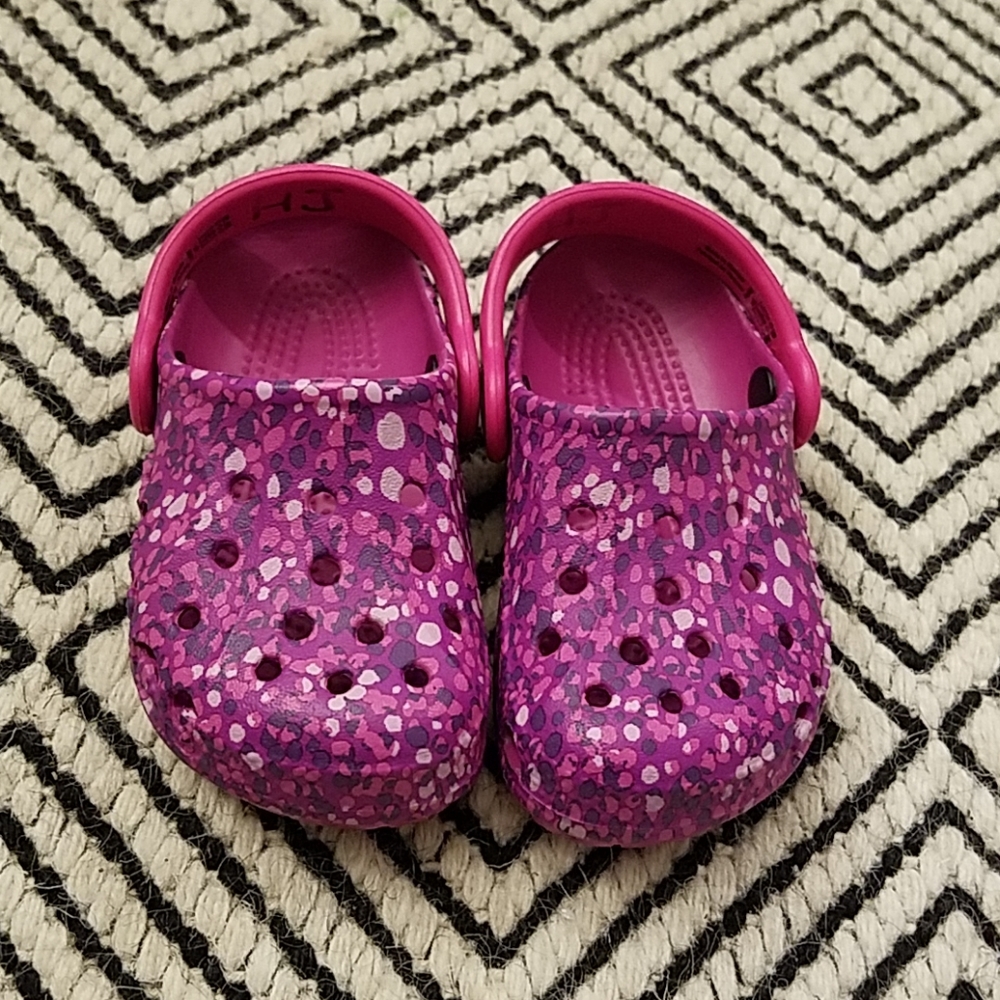 Crocs Size 4/5